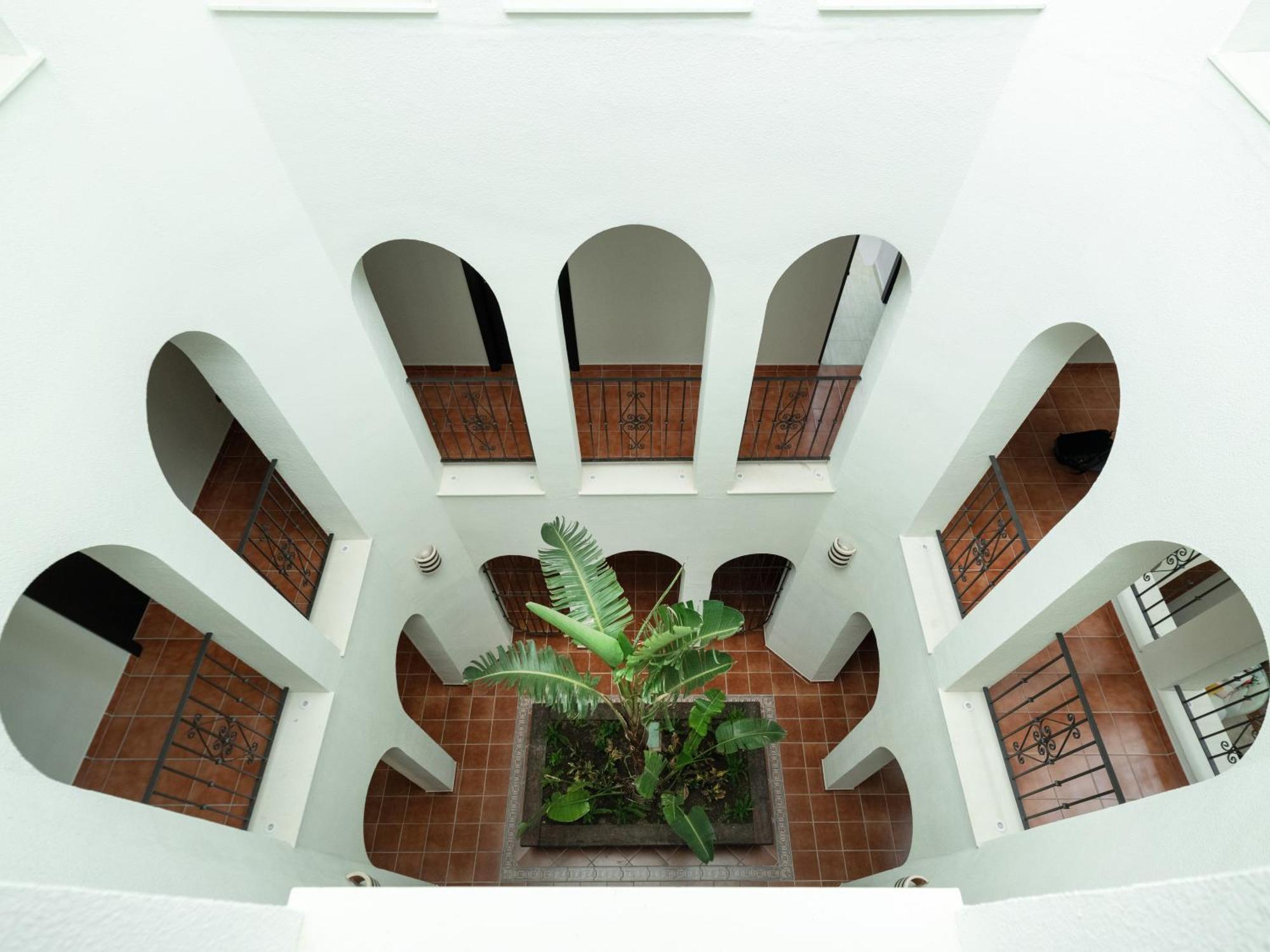 Hotel Altos De